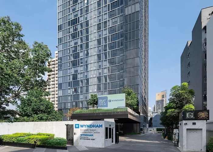 Wyndham Queen Convention Centre Бангкок